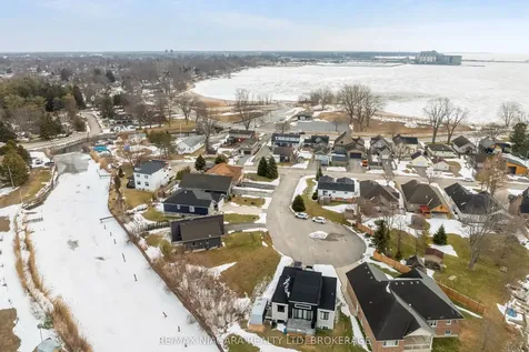 5 Heron Pointe Road Port Colborne ON L3K 6A9
