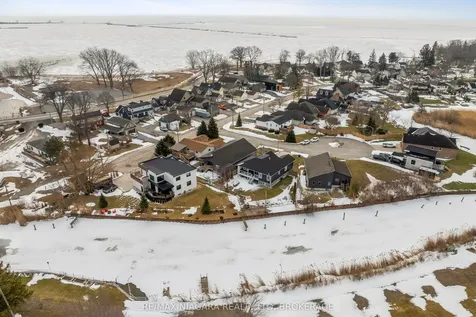 5 Heron Pointe Road Port Colborne ON L3K 6A9