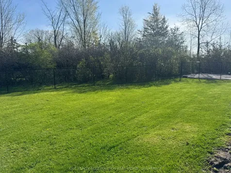 93 Henry Street Greater Napanee ON K7R 3A6
