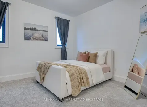 6290 Lucia Drive Niagara Falls ON L2J 0G1