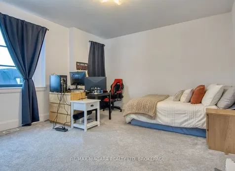 6290 Lucia Drive Niagara Falls ON L2J 0G1