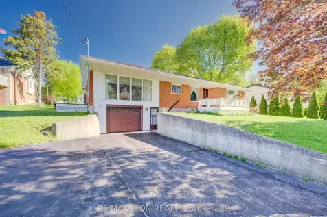 121 North Water Street Wellington North ON N0G 2L3