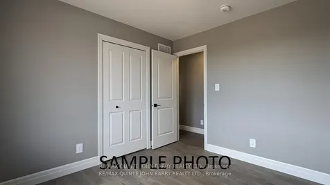 38 Parkland Circle Quinte West ON K8V 0R4