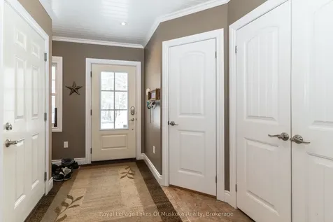 1039 Falkenburg Road Bracebridge ON P1L 1X4
