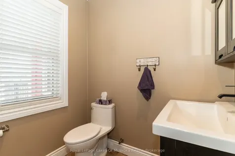 1039 Falkenburg Road Bracebridge ON P1L 1X4