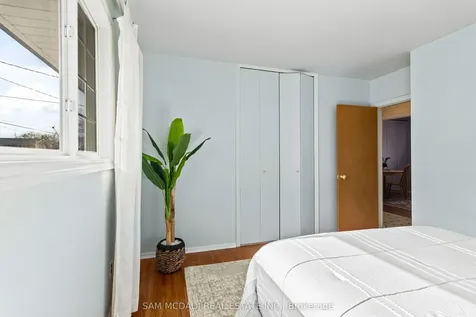 19 Secord Drive Hamilton ON L8K 3W6