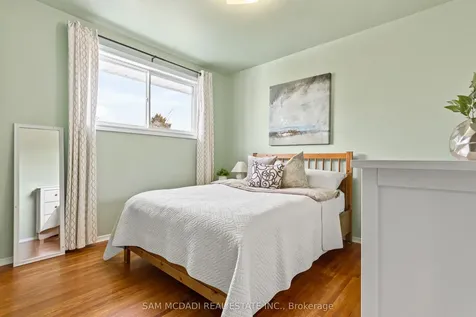 19 Secord Drive Hamilton ON L8K 3W6