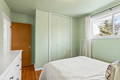 19 Secord Drive Hamilton ON L8K 3W6