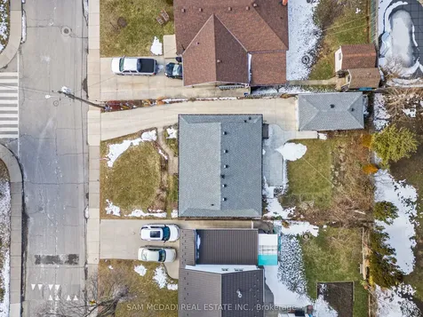 19 Secord Drive Hamilton ON L8K 3W6