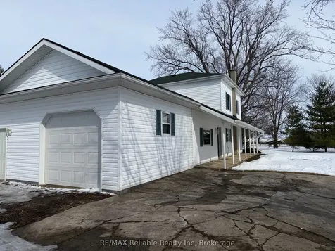 76651 London Road Bluewater ON N0M 1L0