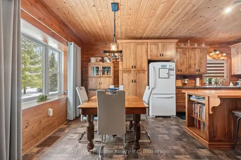 76651 London Road Bluewater ON N0M 1L0