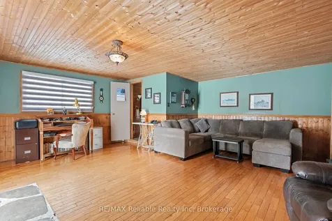 76651 London Road Bluewater ON N0M 1L0