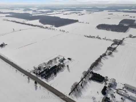 76651 London Road Bluewater ON N0M 1L0