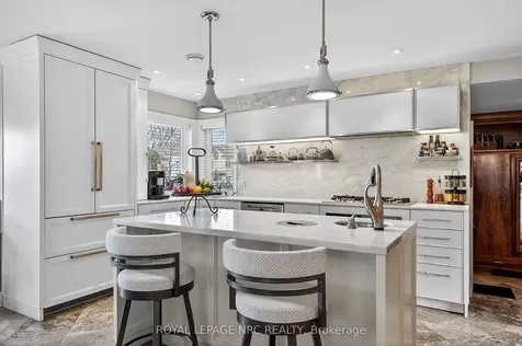 11 Peel Street St. Catharines ON L2N 5A2