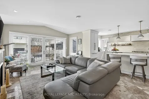 11 Peel Street St. Catharines ON L2N 5A2