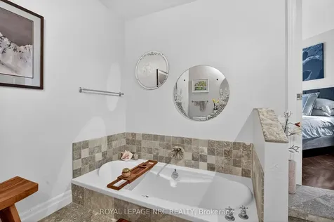 11 Peel Street St. Catharines ON L2N 5A2