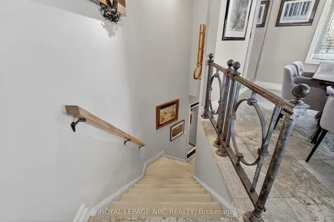 11 Peel Street St. Catharines ON L2N 5A2