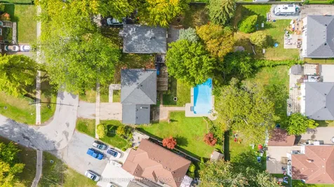 23 Heywood Avenue St. Catharines ON L2M 2M7