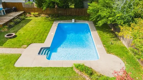 23 Heywood Avenue St. Catharines ON L2M 2M7