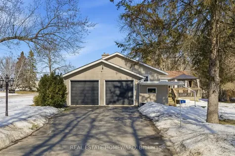 4 Wayne Crescent Quinte West ON K0K 1L0