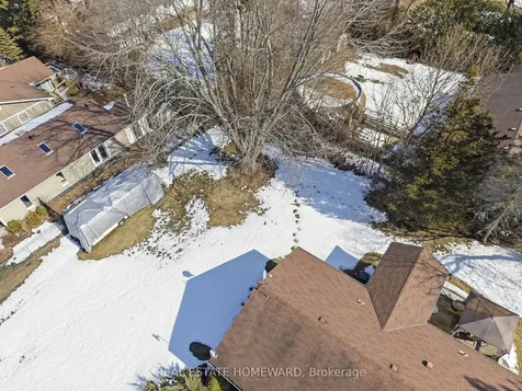4 Wayne Crescent Quinte West ON K0K 1L0
