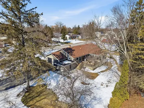 4 Wayne Crescent Quinte West ON K0K 1L0