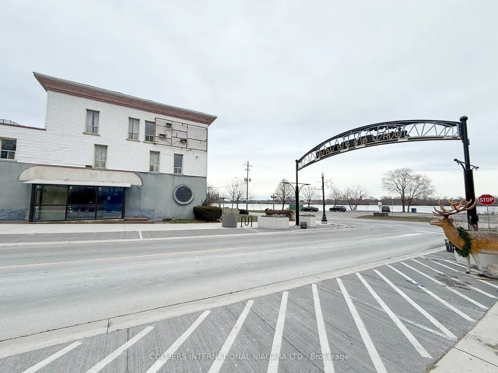 611 Niagara Boulevard Fort Erie ON L2A 3H6