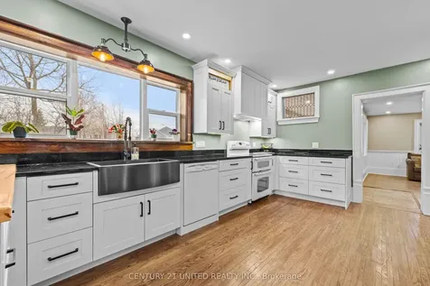 2 Mclean Avenue Havelock-belmont-methuen ON K0L 1Z0