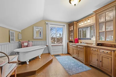 2 Mclean Avenue Havelock-belmont-methuen ON K0L 1Z0