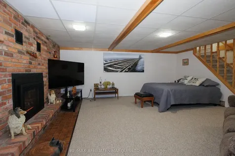 1220 Caswell Crescent Cornwall ON K6J 4V6