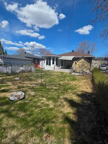 1220 Caswell Crescent Cornwall ON K6J 4V6
