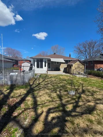 1220 Caswell Crescent Cornwall ON K6J 4V6