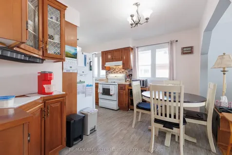 1220 Caswell Crescent Cornwall ON K6J 4V6