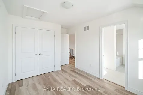 54 Beach Walk Crescent Fort Erie ON L0S 1N0