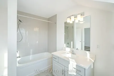 54 Beach Walk Crescent Fort Erie ON L0S 1N0