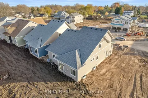 54 Beach Walk Crescent Fort Erie ON L0S 1N0