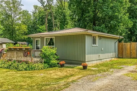 4 Nanticoke Valley Road Haldimand ON N0A 1L0