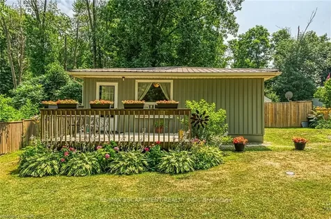 4 Nanticoke Valley Road Haldimand ON N0A 1L0