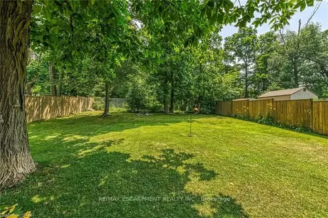 4 Nanticoke Valley Road Haldimand ON N0A 1L0