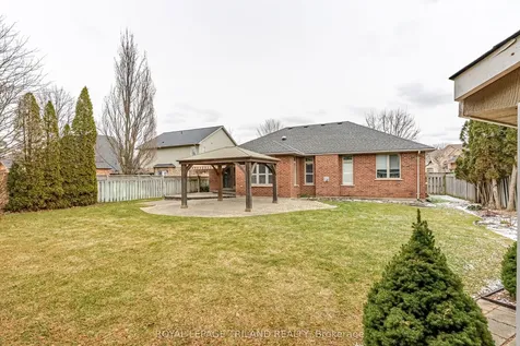 43 Pinehurst Drive Thames Centre ON N0L 1G2