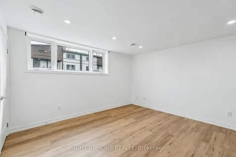 4263 Fourth Avenue Niagara Falls ON L2E 0C2