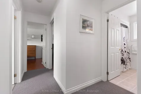 202 Huntingwood Drive Quinte West ON K8N 4Z5