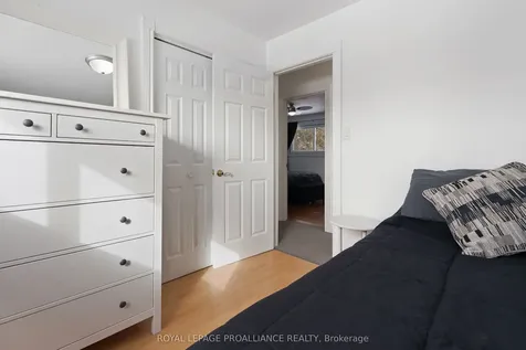 202 Huntingwood Drive Quinte West ON K8N 4Z5