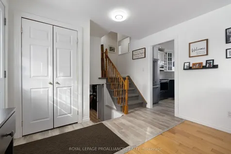 202 Huntingwood Drive Quinte West ON K8N 4Z5