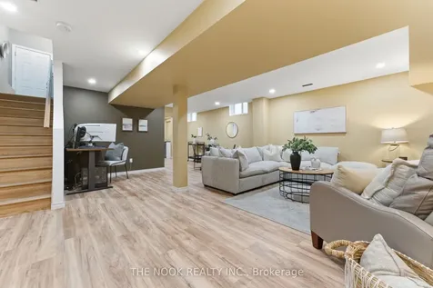 89 Goodall Court Centre Wellington ON N1M 0C8