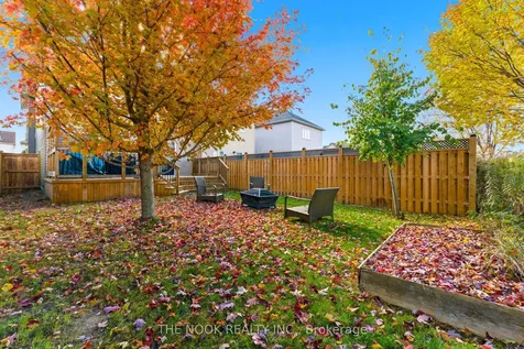 89 Goodall Court Centre Wellington ON N1M 0C8