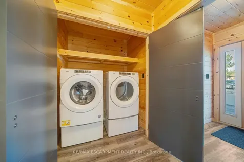 33 Laird Drive Kawartha Lakes ON K9V 4R6
