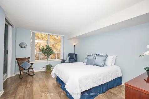 8111 Forest Glen Drive Niagara Falls ON L2H 2Y7