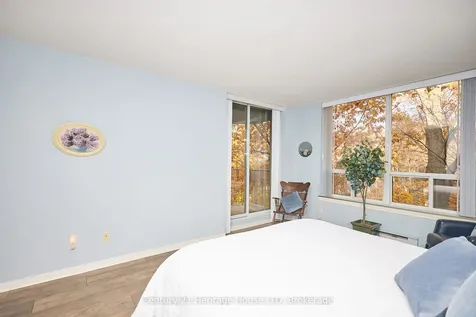 8111 Forest Glen Drive Niagara Falls ON L2H 2Y7