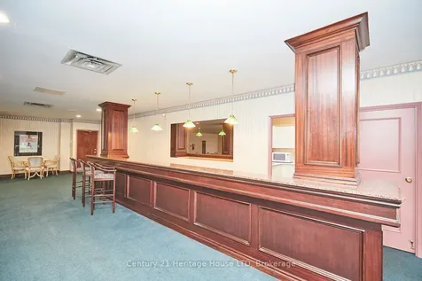8111 Forest Glen Drive Niagara Falls ON L2H 2Y7